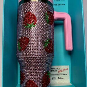 Brand New Hydrapeak Pink Voyager Classics Limited Edition 40 0z